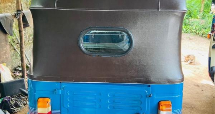 BAJAJ 1995 2 STROKE