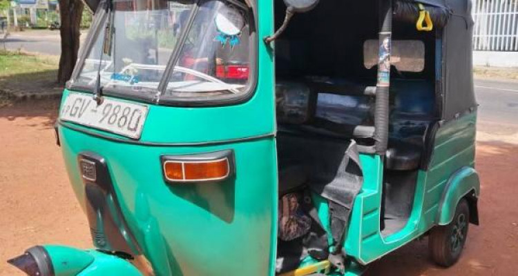 BAJAJ 2002 2 STROKE