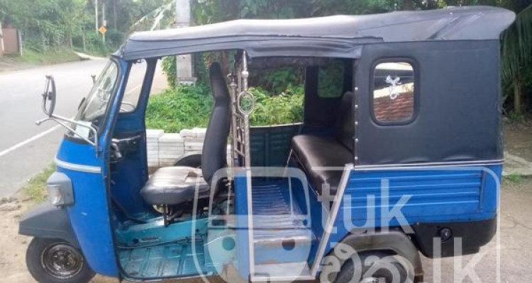 PIAGGIO 2011 APE
