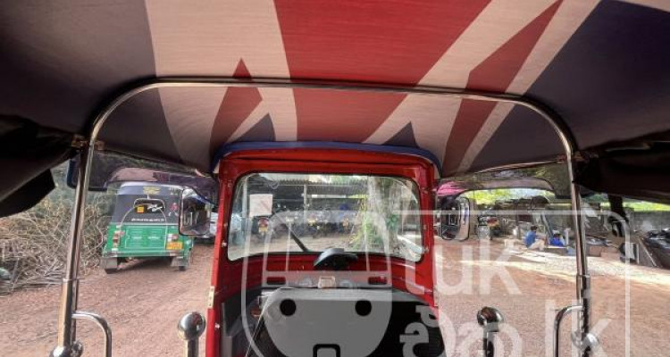 BAJAJ 2013 4 STROKE