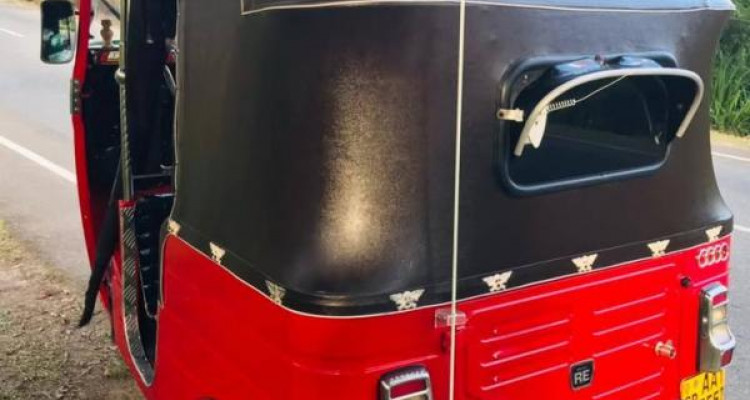 BAJAJ 2014 4 STROKE