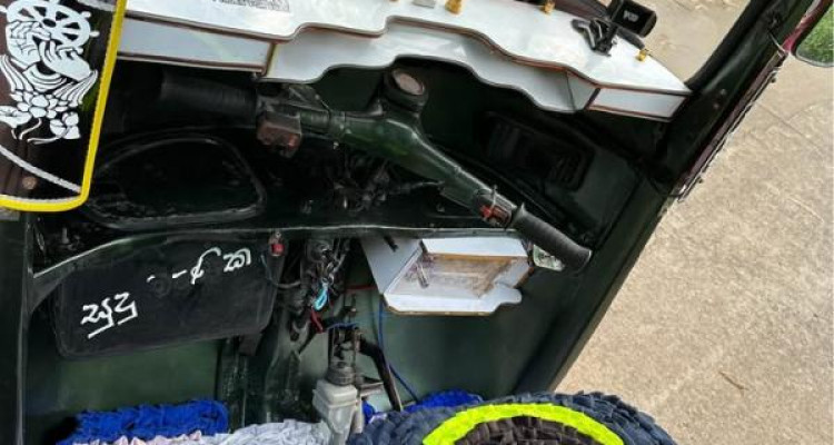 BAJAJ 1990 2 STROKE