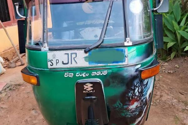 BAJAJ 2004 2 STROKE