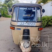 BAJAJ 2005 2 STROKE