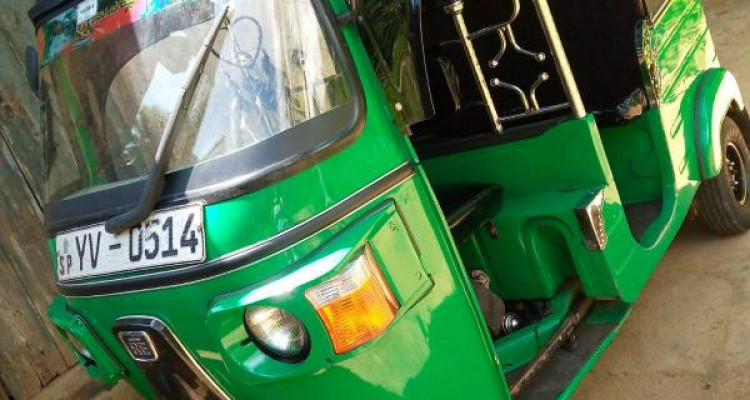 BAJAJ 2011 4 STROKE
