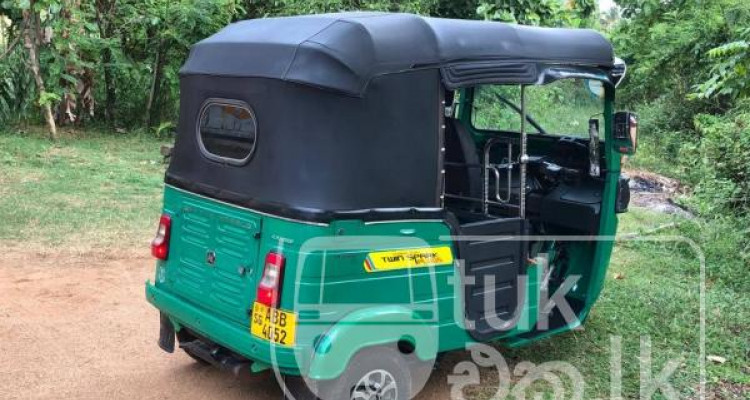 BAJAJ 2015 4 STROKE