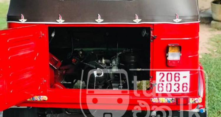 BAJAJ 1999 2 STROKE
