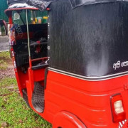 BAJAJ 2015 4 STROKE