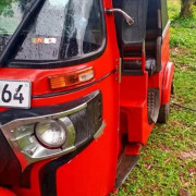 BAJAJ 2015 4 STROKE