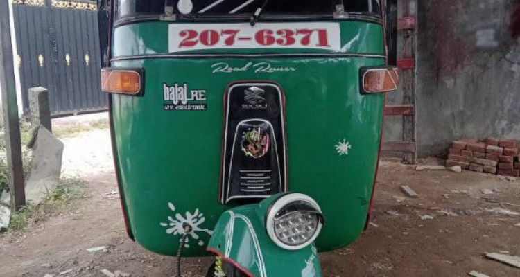 BAJAJ 2000 2 STROKE