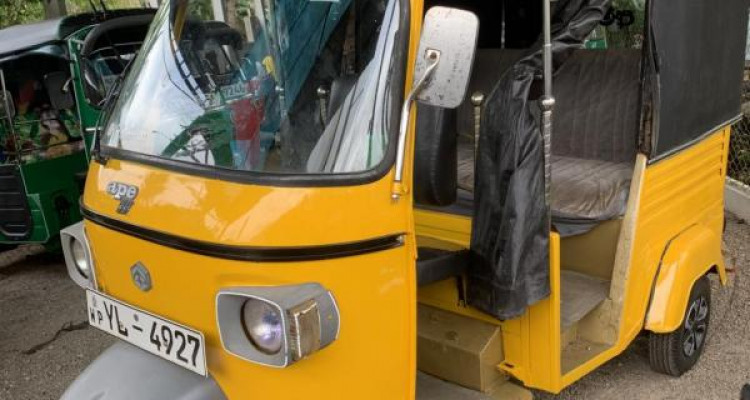 PIAGGIO 2011 APE