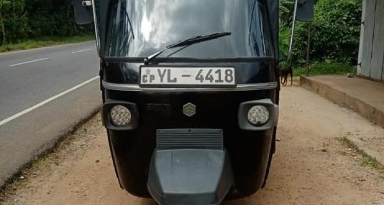 PIAGGIO 2011 APE
