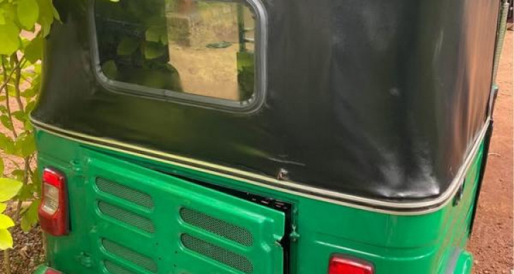 BAJAJ 2005 2 STROKE