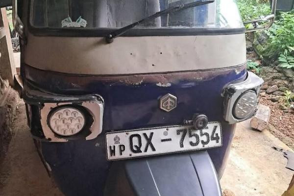 PIAGGIO 2010 APE
