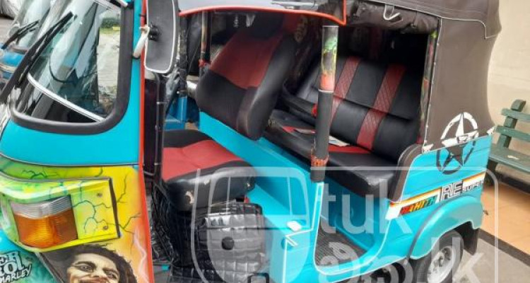 BAJAJ 2010 4 STROKE
