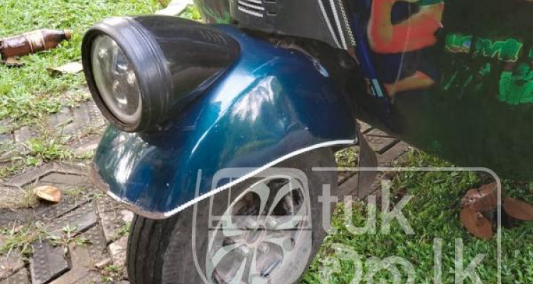 BAJAJ 2005 2 STROKE