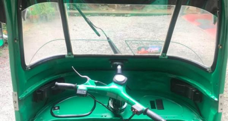 BAJAJ 2005 2 STROKE