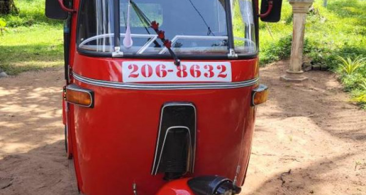 BAJAJ 1999 2 STROKE