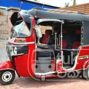 BAJAJ 2015 4 STROKE