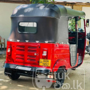 BAJAJ 2013 4 STROKE