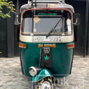 BAJAJ 2009 4 STROKE