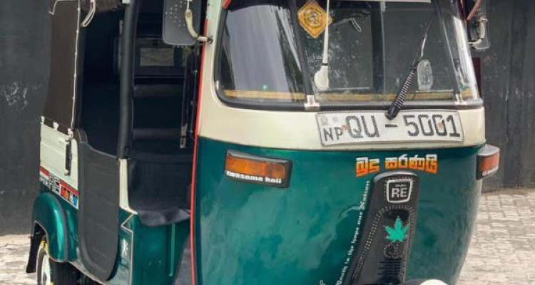 BAJAJ 2009 4 STROKE