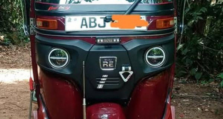 BAJAJ 2015 4 STROKE