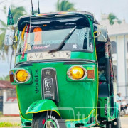 BAJAJ 2010  4 STROKE