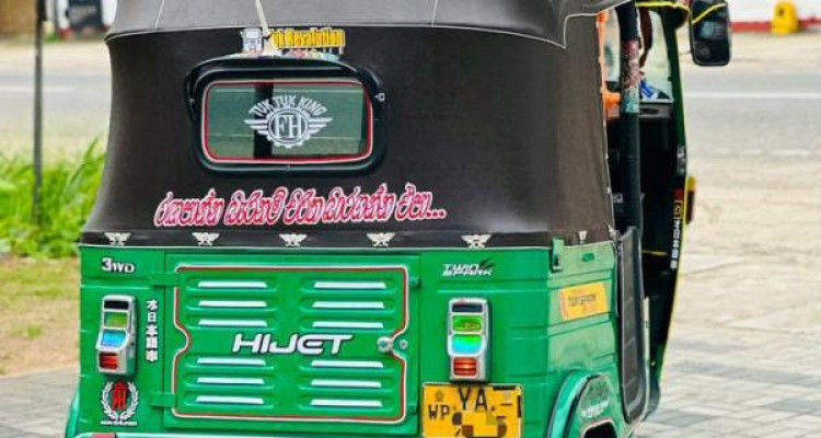 BAJAJ 2010  4 STROKE