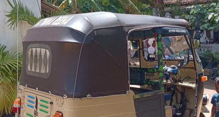 BAJAJ 1995 2 STROKE