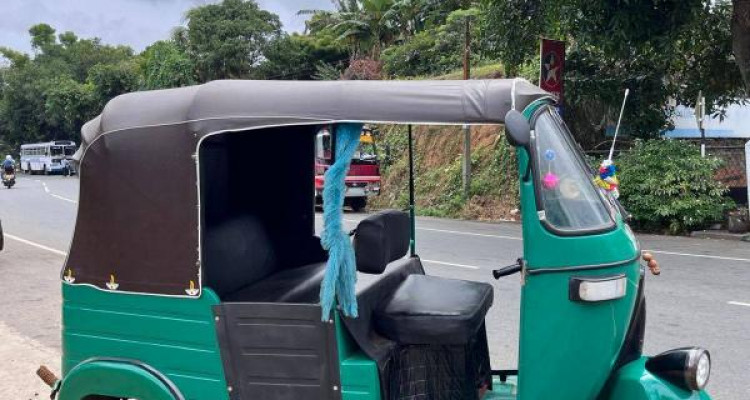 BAJAJ 1996 2 STROKE
