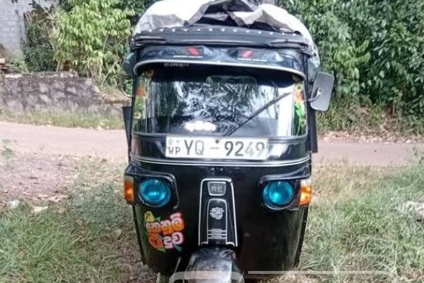 BAJAJ 2011 4 STROKE