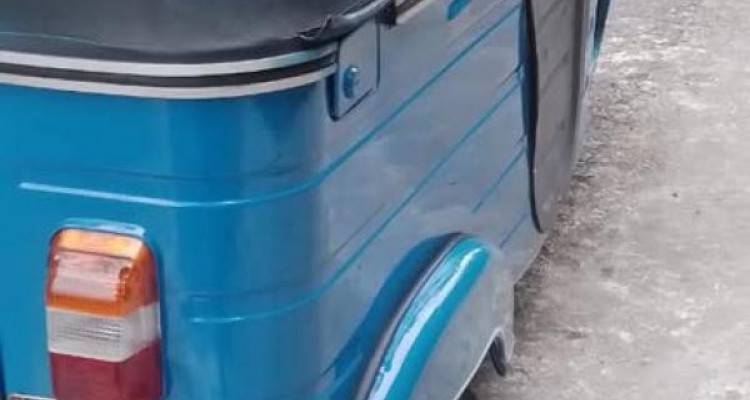 BAJAJ 2012 4 STROKE