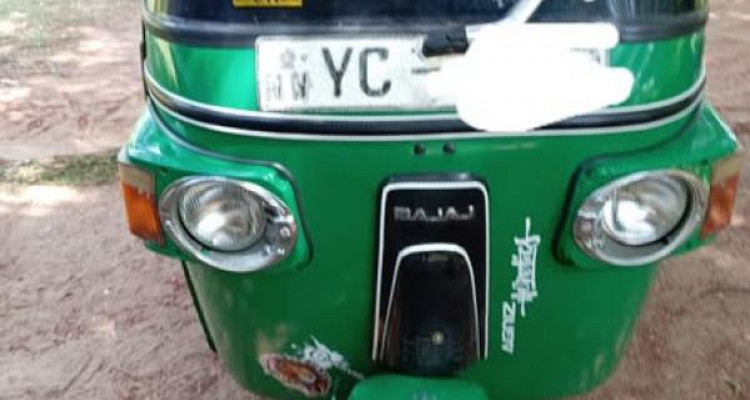 BAJAJ 2011 4 STROKE