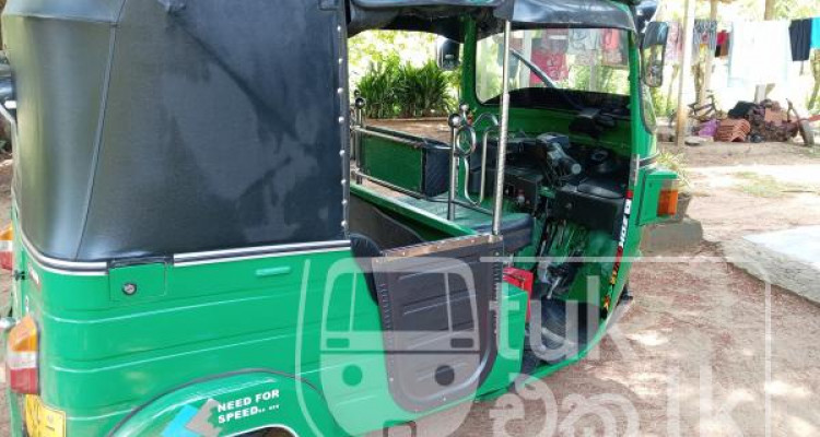BAJAJ 2011 4 STROKE