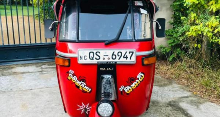 BAJAJ 2009 4 STROKE
