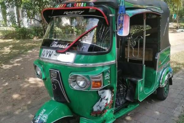 BAJAJ 2012 4 STROKE