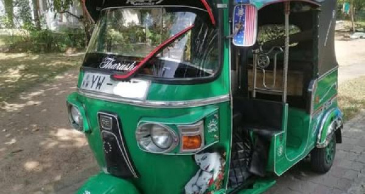 BAJAJ 2012 4 STROKE