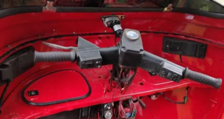 BAJAJ 2009 4 STROKE