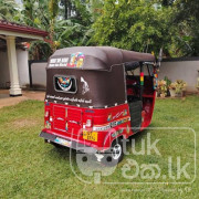 BAJAJ 2009 4 STROKE