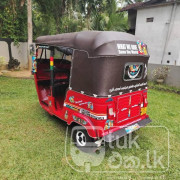 BAJAJ 2009 4 STROKE