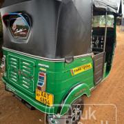 BAJAJ 2014 4 STROKE