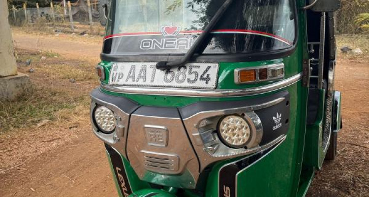 BAJAJ 2014 4 STROKE