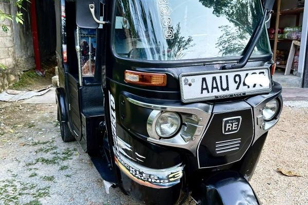 BAJAJ 2014 4 STROKE