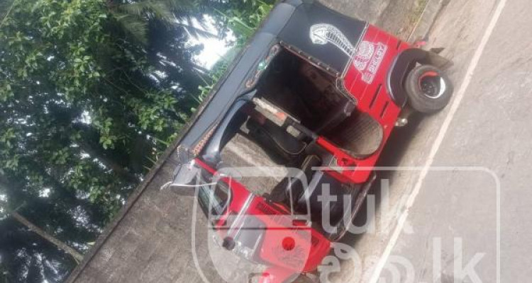 BAJAJ 2016 4 STROKE