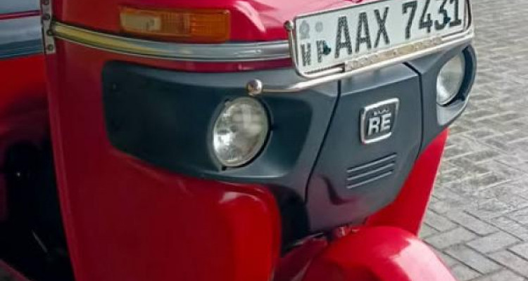 BAJAJ 2015 4 STROKE