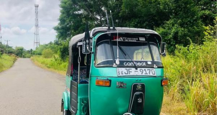 BAJAJ 2004 2 STROKE