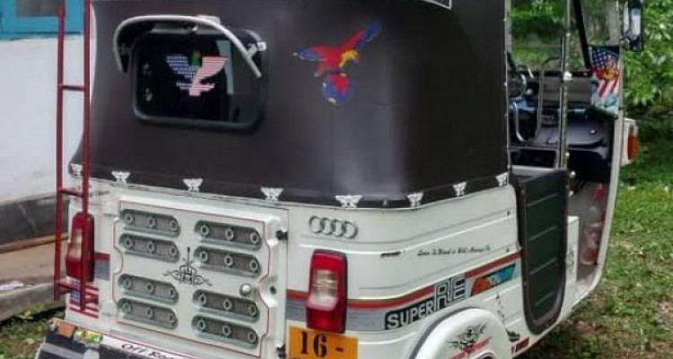 BAJAJ 1996 2 STROKE