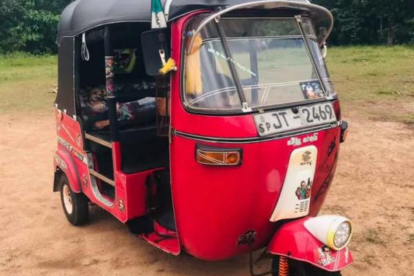 BAJAJ 2006 2 STROKE