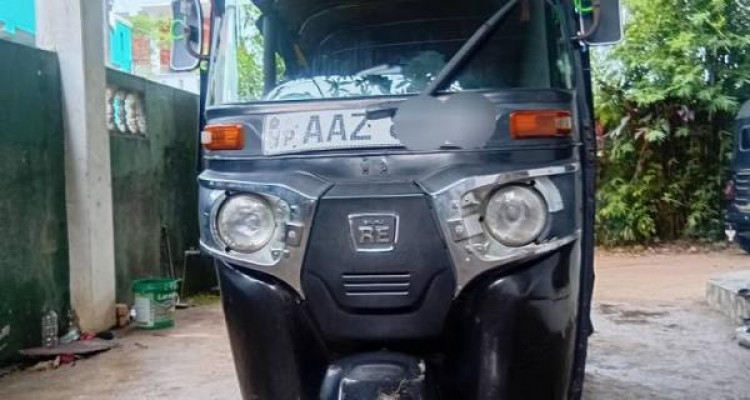 BAJAJ 2015 4 STROKE